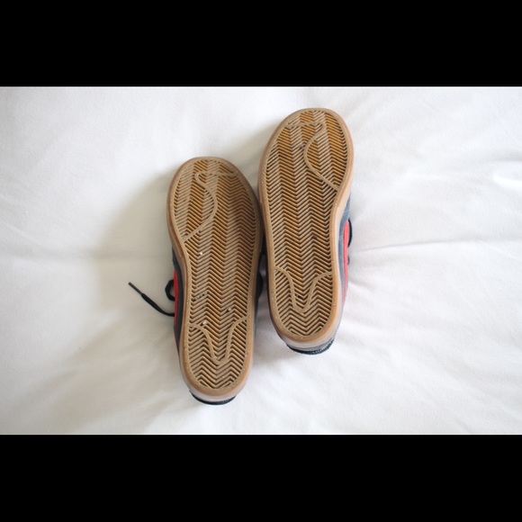 NIKE - Men’s sneakers - Picture 3 of 4